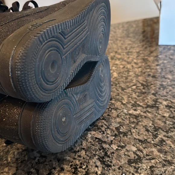 Nike Air Force 1 Black pearl Glitter Sneakers EUC 10.5 - Picture 10 of 17